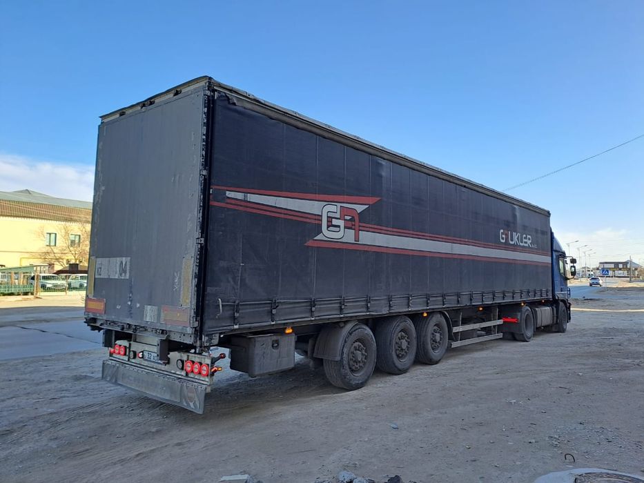 Продам полу/прицеп Шторка