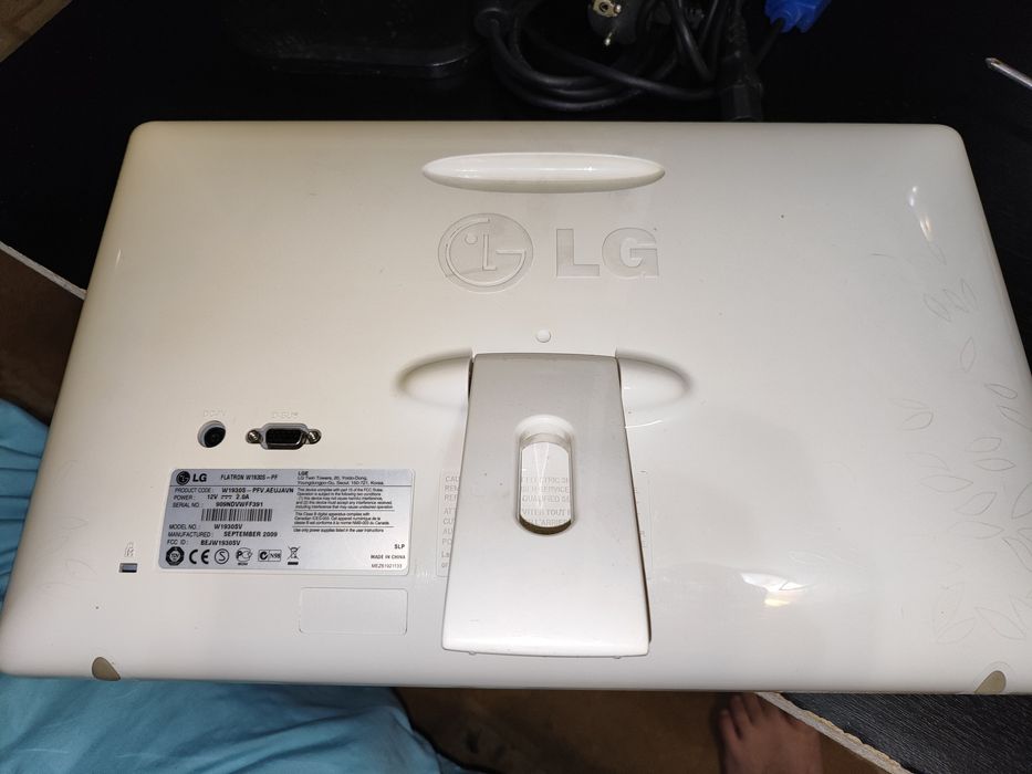 Монитор Samsung 17