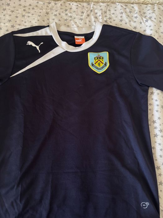 Спортни дрехи и екипи