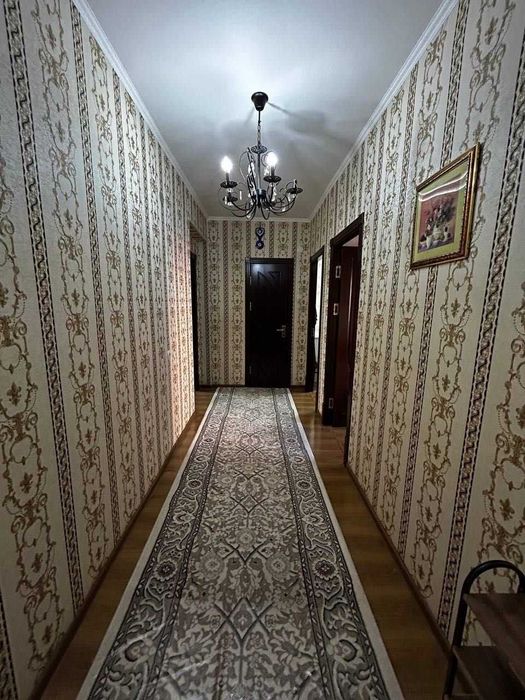 Беруний метро йонида арзон квартира бор