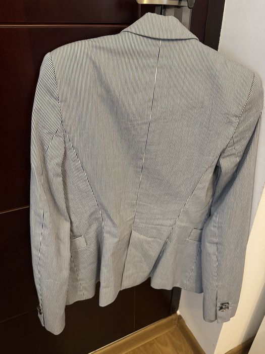 Vand sacou Zara XS 50 lei