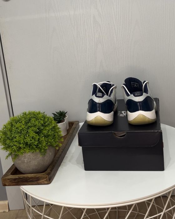 Air jordan 11 low