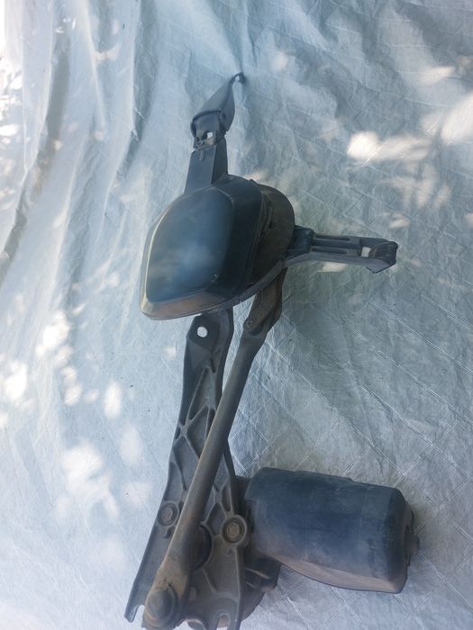 Мерседес 124w. 200E.