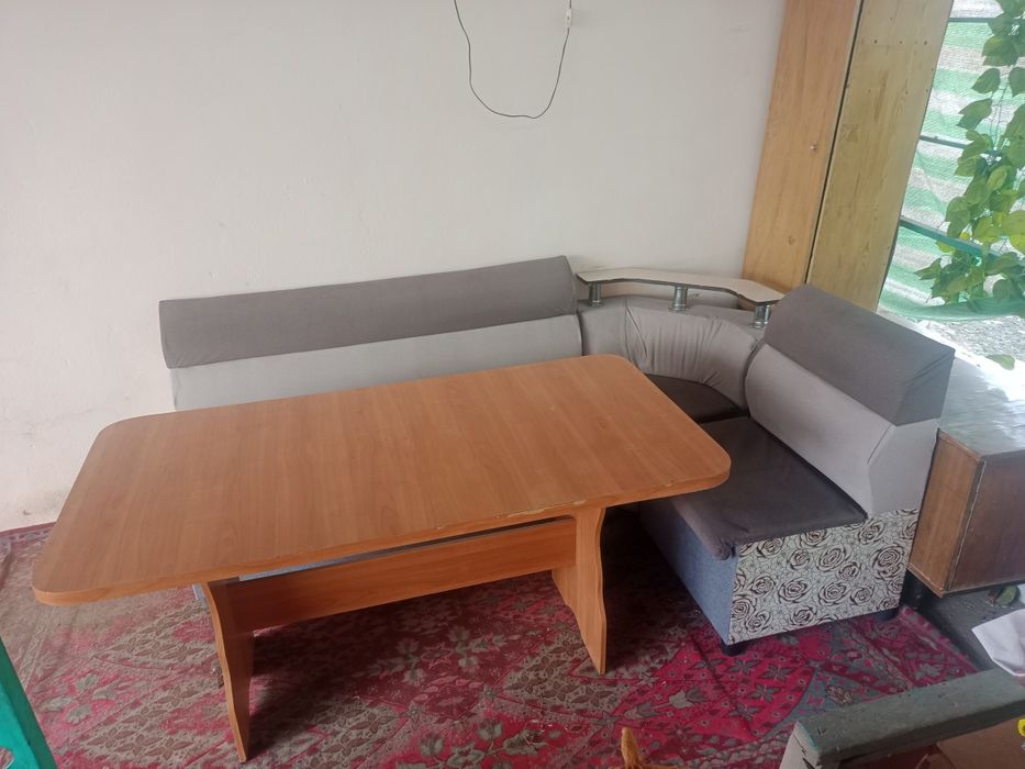 Кухонный гарнитур