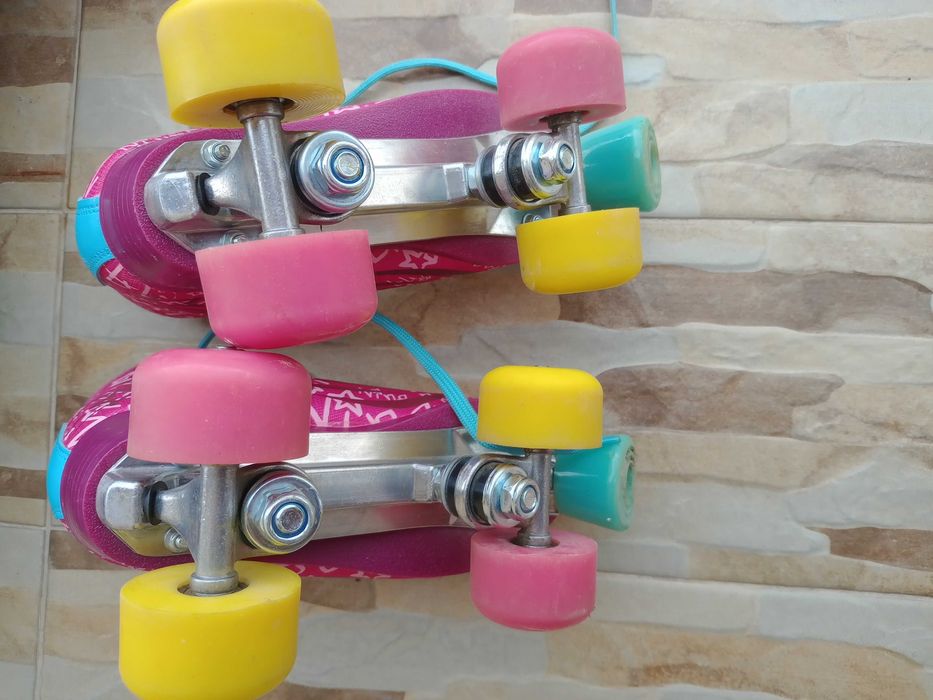 Продават се Роилкови кънки NINA Използвани само веднъж!