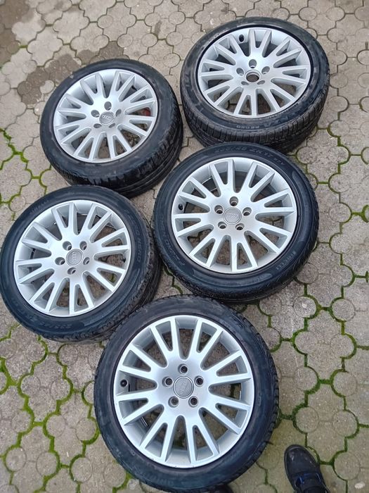 Vand jante Audi pe 17 + cauciuri Pirelli- aduse recent din Germania