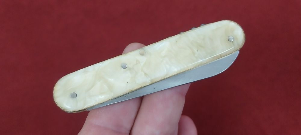 Джобно ножче - "П.Денев"