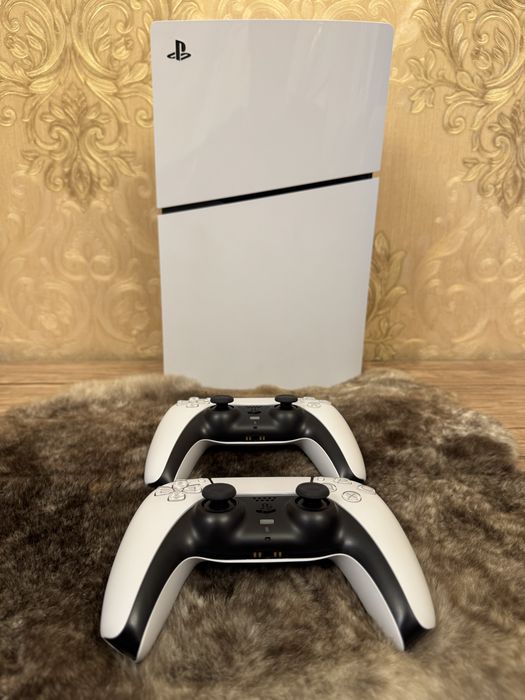 Playstation 5 slim 1tb