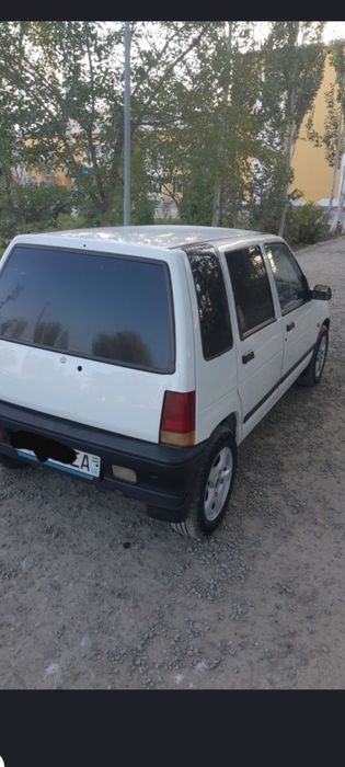 Тико сотилади. 1996 йили машин еконамични.