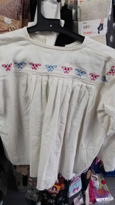 Ризи 2 бр.- народна носия .