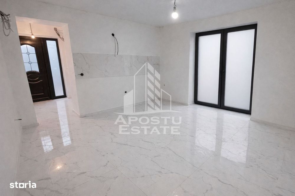 Apartament cu 2 camere de vanzare renovat integral, zona Balcescu