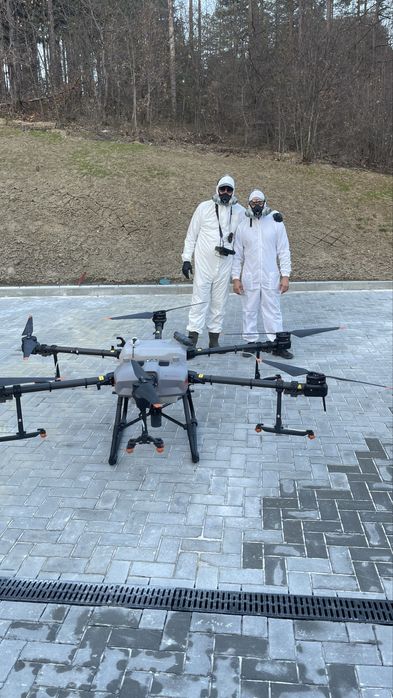 Услуга пръска е с агро дрон в цялата страна