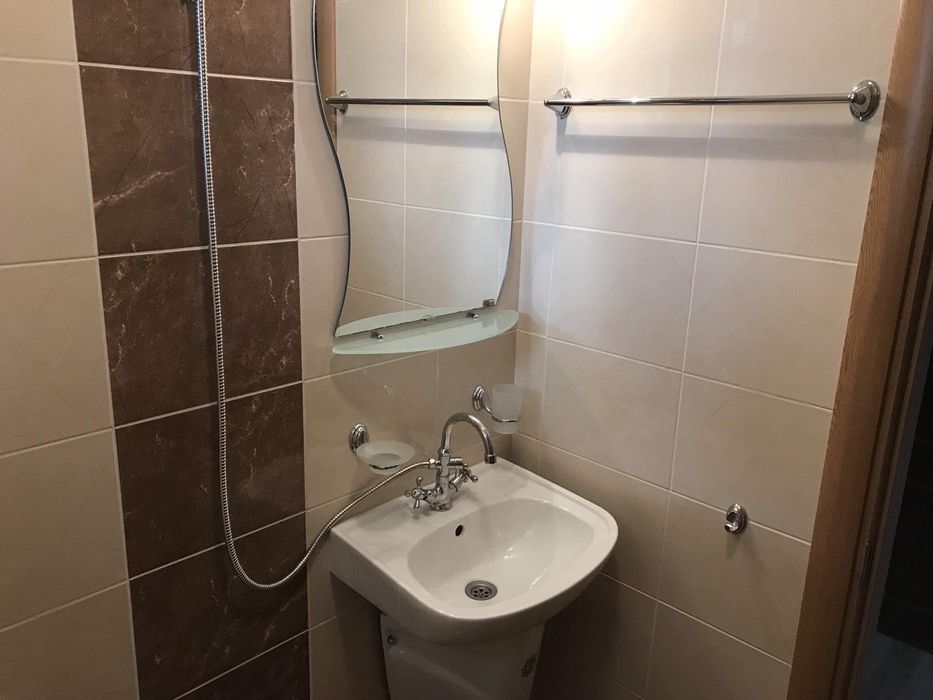 Дава се под наем Едностаен апартамент в Варна, Център - 40 кв.м за 400 € - Снимка #4