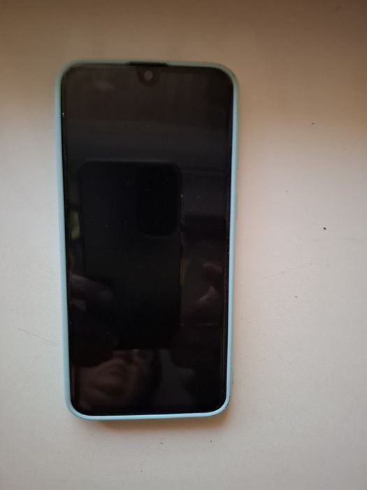 Телефон Samsyng a40