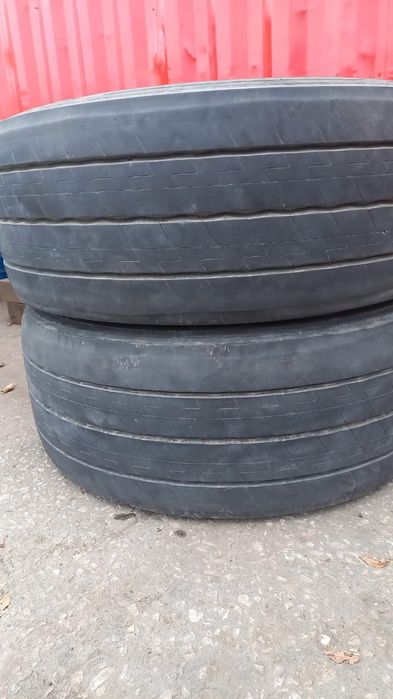 Продам шины на грузовой автомобиль