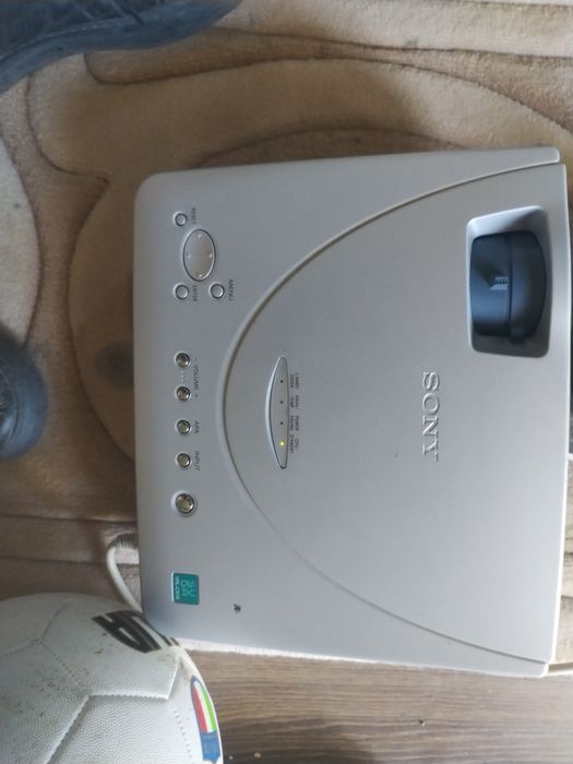 Videoproiector Sony vpl-cs10