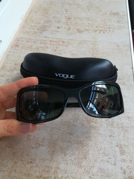 Vogue оригинални мъжки слънчеви очила