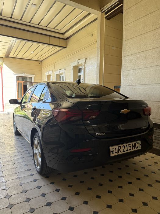 Chevrolet Onix Premier 2 Plus