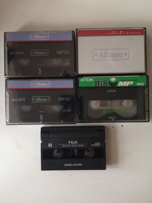 Нови видео касети VHS, VHS C и Hi8
