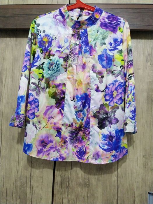 Продаю кофточки женские новые