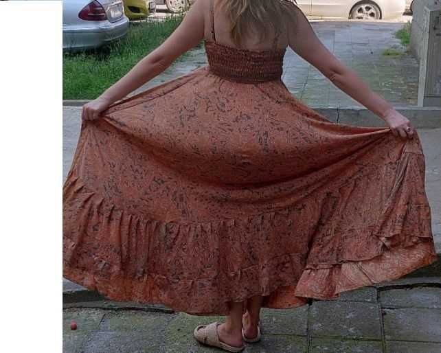 Дълга рокля от естествена коприна