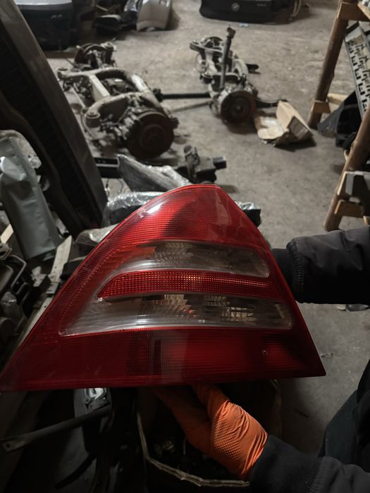 Mercedes c-class w203 стоп