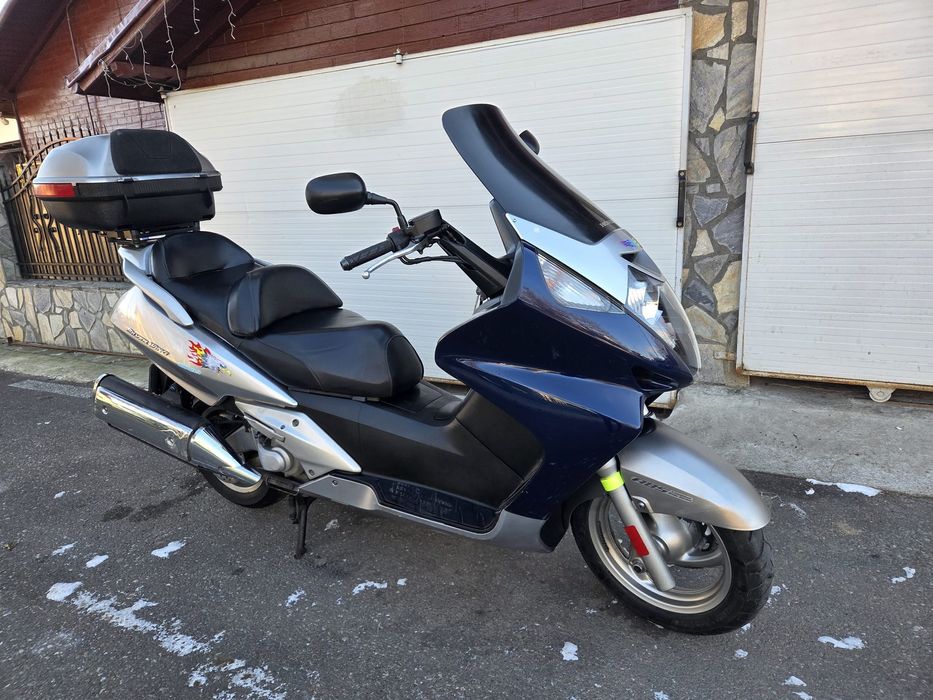 Honda Silver Wing 600cm, ABS, injectie, 20000km, + benelii de 150