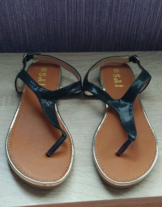 Дамски леки сандали