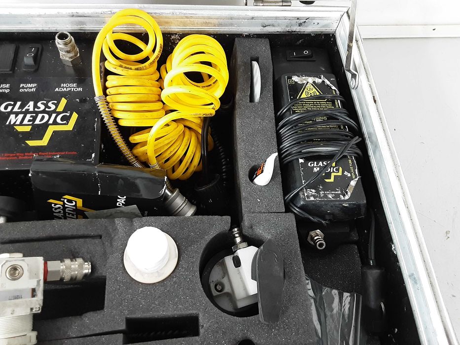 Комплект за лепена на стъкло - GLASS MEDIC