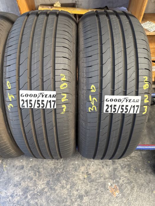 215/55/17 Good Year 98W