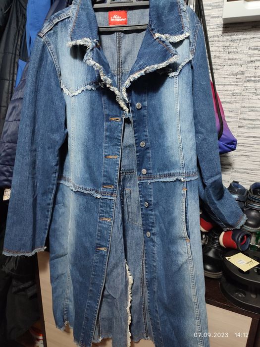 Продам джинсовые куртки