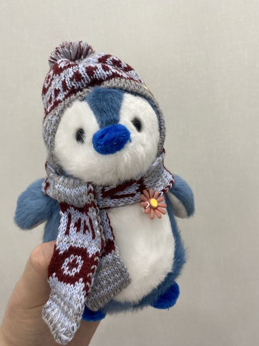 Прикольная мишка с шапкой и карюшоном