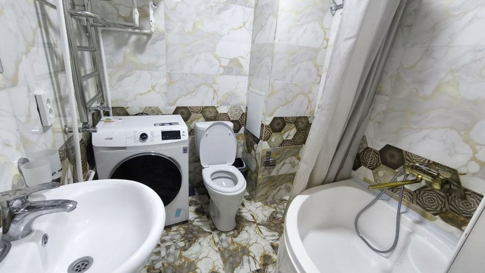 Срочно сдаю.Юнусабад-13 ЖК Икат 1/4/11