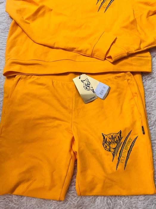 Plein sport-нов екип с етикет