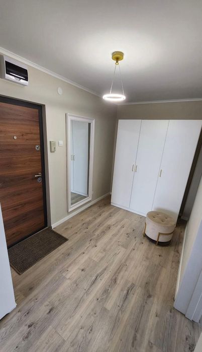 Inchiriez apartament renovat 2 camere  Mioritei