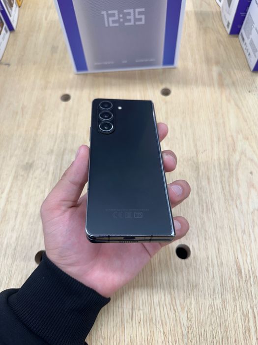 Продам Samsung Z Fold 5