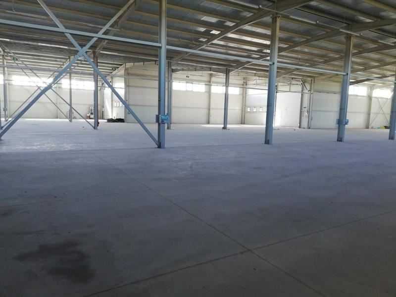 Дава се под наем Склад в с. Строево, Област Пловдив - 2000 кв.м за 9000 € - Снимка #1