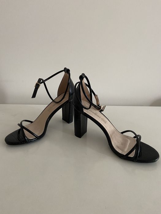 Официални сандали