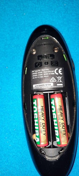 Vând telecomenzi originale  smart 4k SAMSUNG, Sony,Grunding