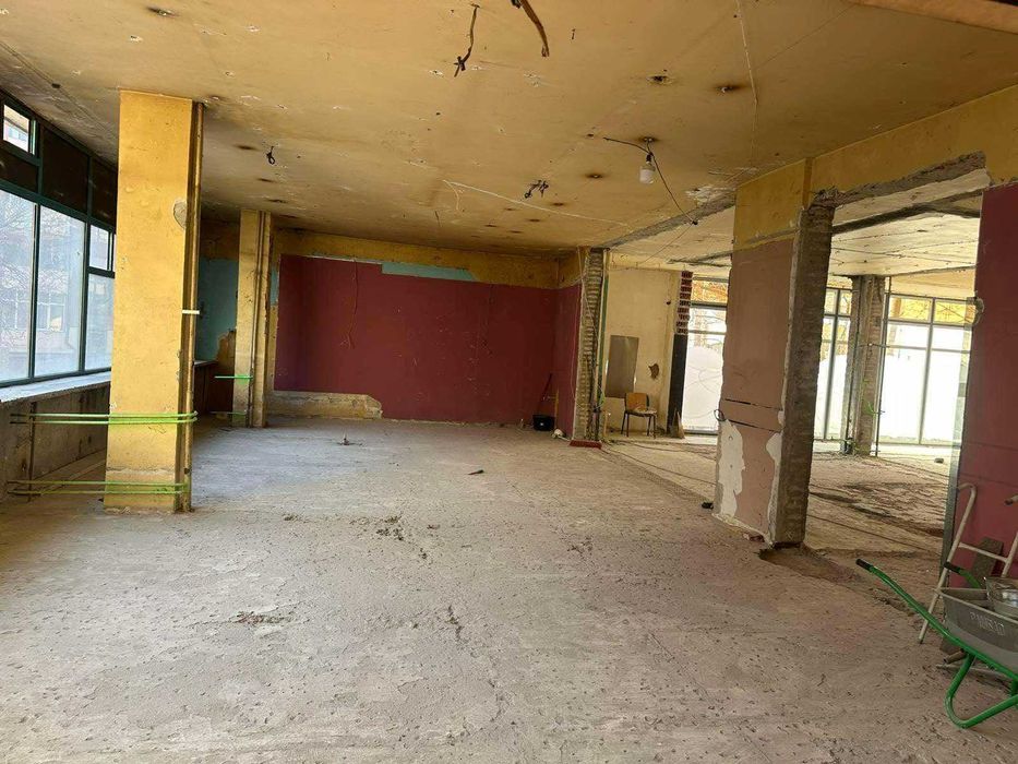 ТЪРГОВСКИ ОБЕКТ в широк център, гр. Хасково.