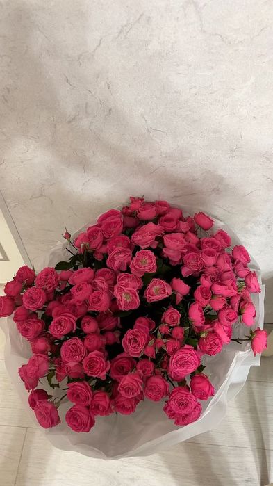 Срочно продам цветы,51 роза