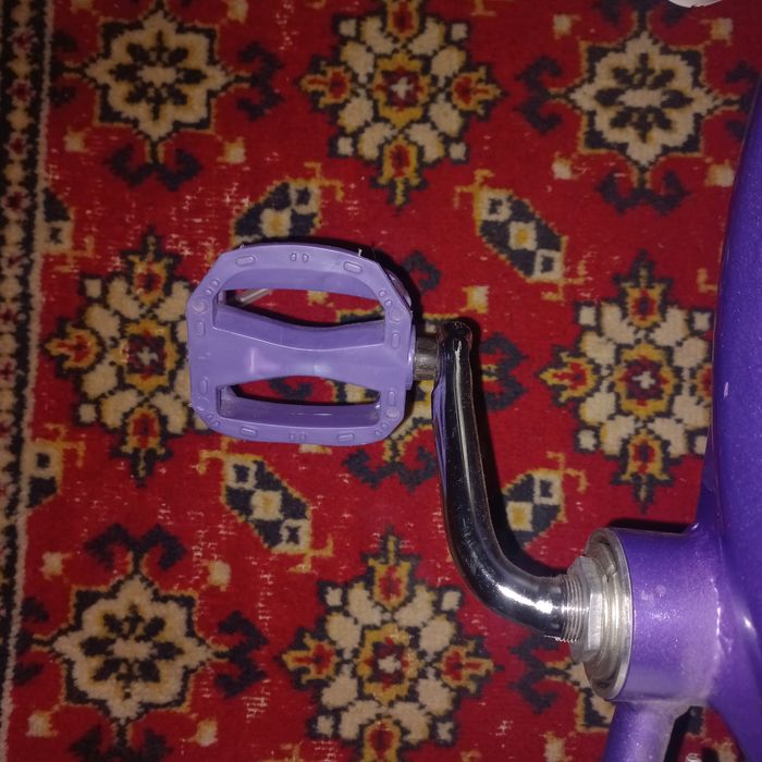 Продаётся новый велосипед.