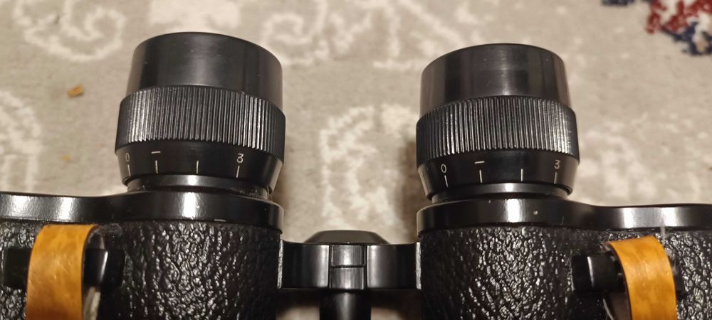 Продаётся бинокль 10*50