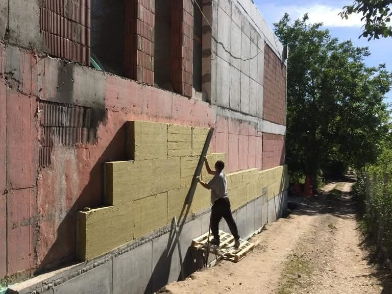 Саниране поплоизолация
