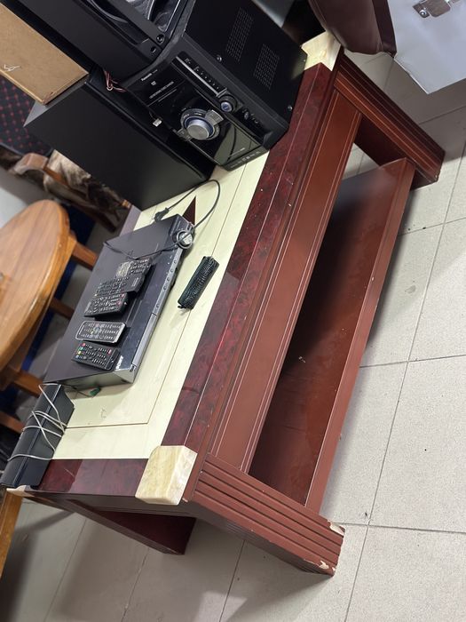 Продам журнальный столик