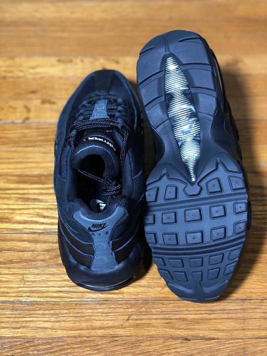 НОВИ! / NIKE / AirMax 95 / Black