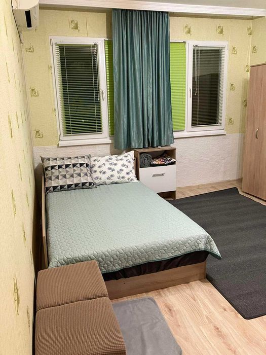 Обзаведен апартамент наем 280 евро