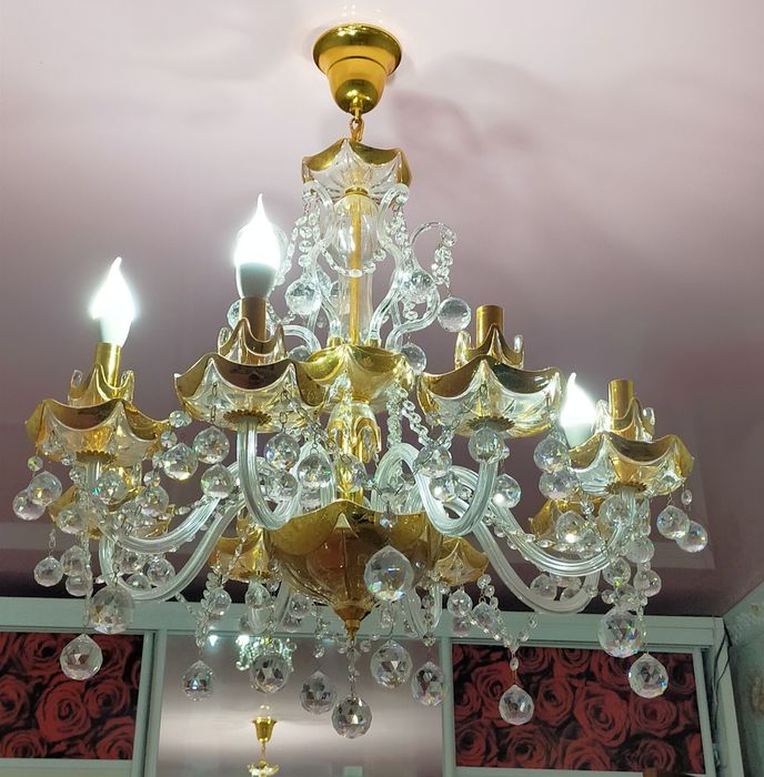 Срочно срочно хрустальная люстра. Чехия