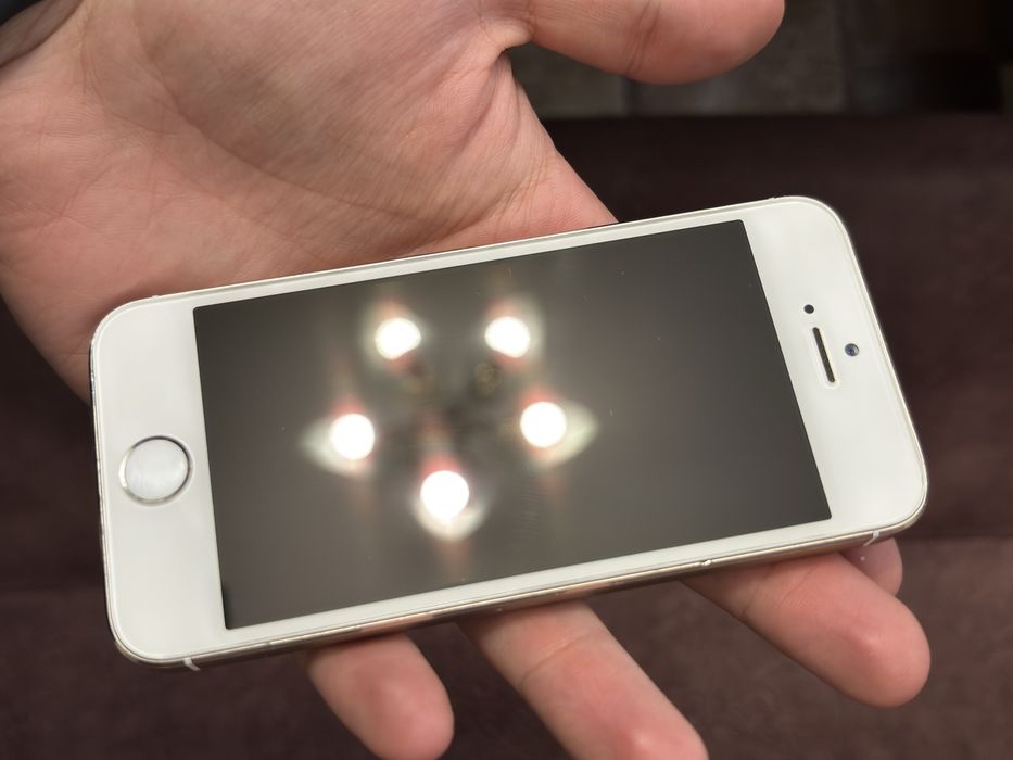 Продается Iphone 5s 16гб