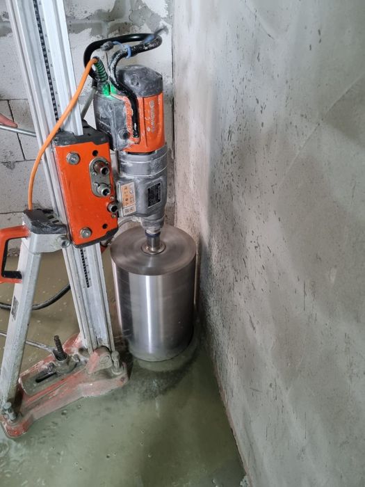 Taiere carotare piconare spargere beton armat